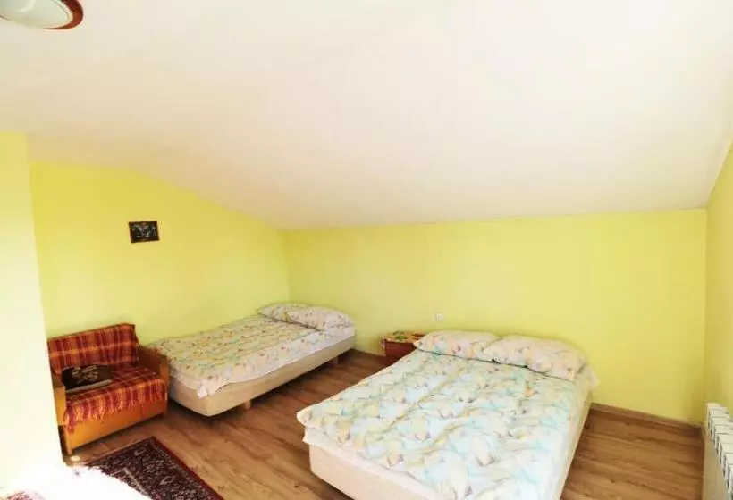 ベッドアンドブレックファースト Agroturystyka Tyniok