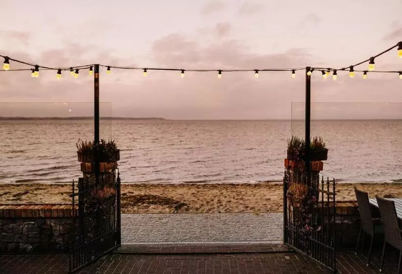 Aamiaismajoitus (B&B) Checz Kole Szperka