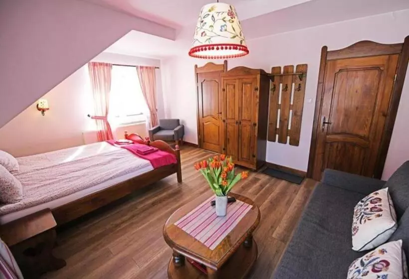 Aamiaismajoitus (B&B) Gościniec Malinówka