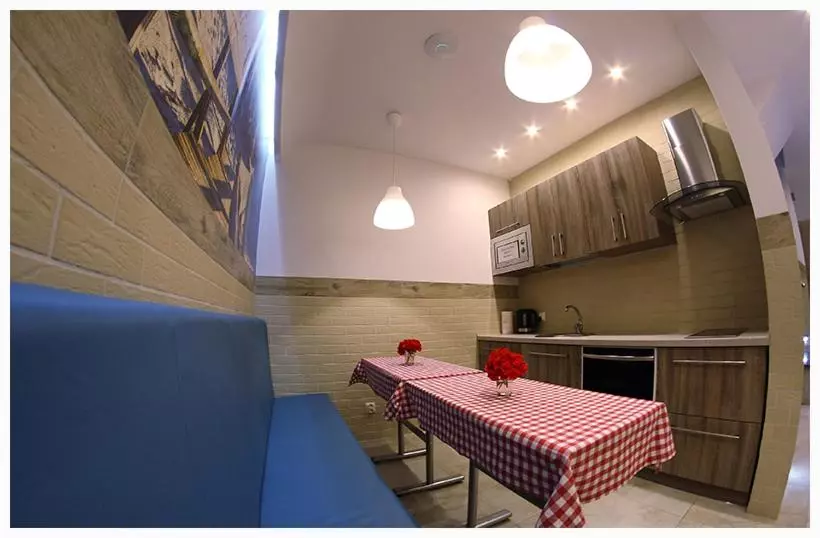 ベッドアンドブレックファースト Helios