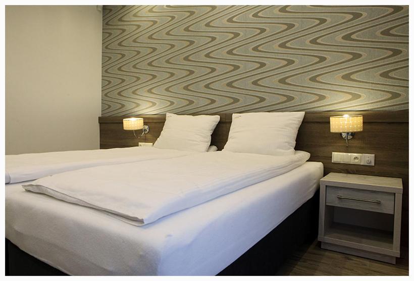 住宿加早餐  Helios