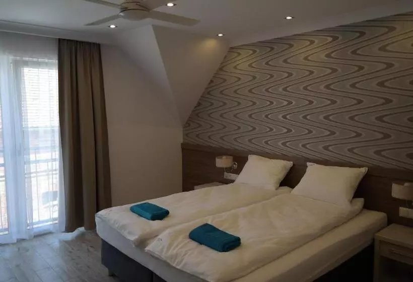 ベッドアンドブレックファースト Helios