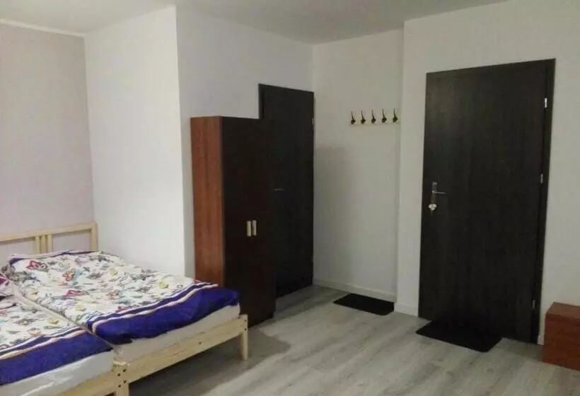 Aamiaismajoitus (B&B) Oaza Kaszubska Studzienice