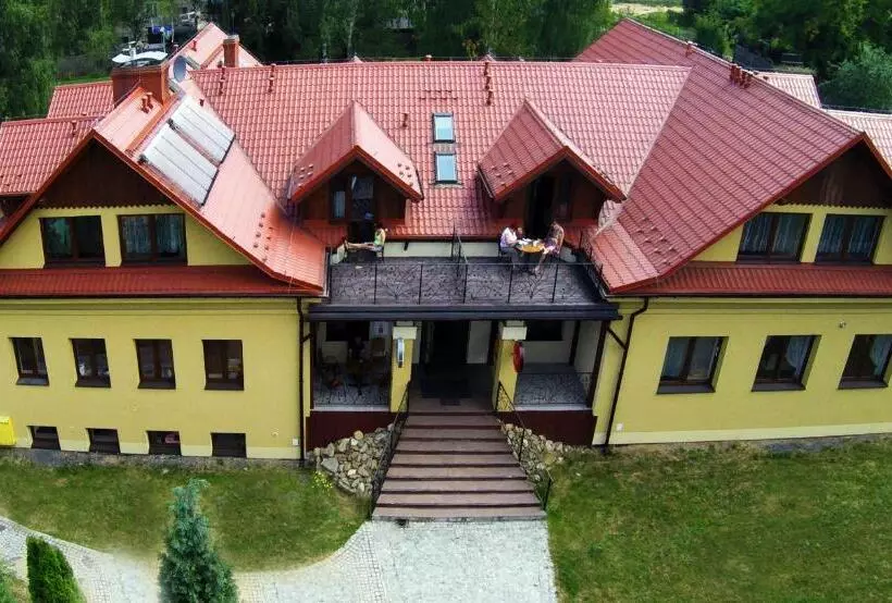 Aamiaismajoitus (B&B) Pensjonat Lew Jaskiniowy