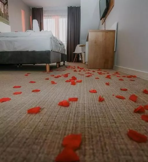 Aamiaismajoitus (B&B) Różany Zakątek