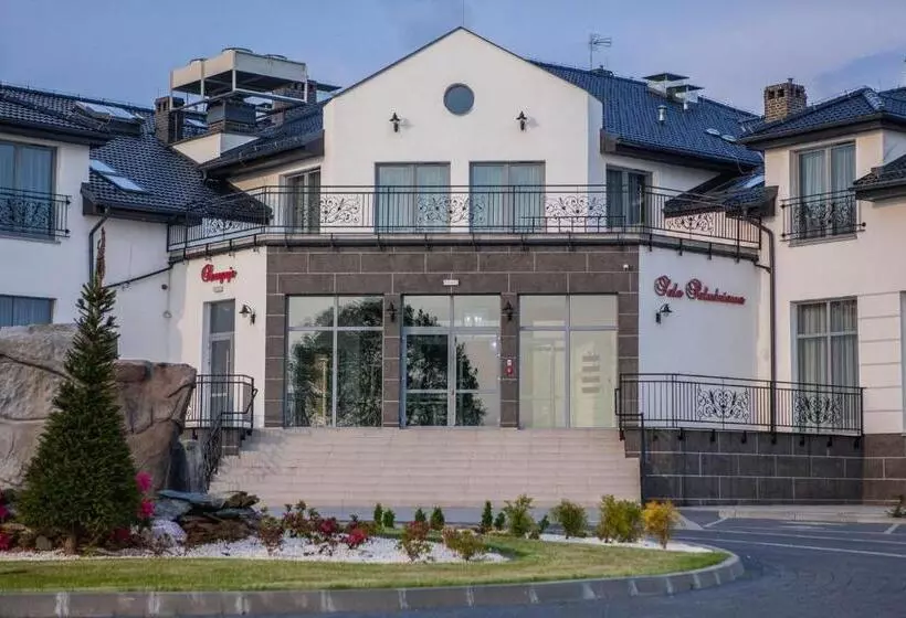 Aamiaismajoitus (B&B) Różany Zakątek