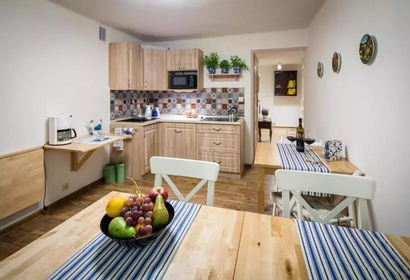 Aamiaismajoitus (B&B) Siedem życzeń