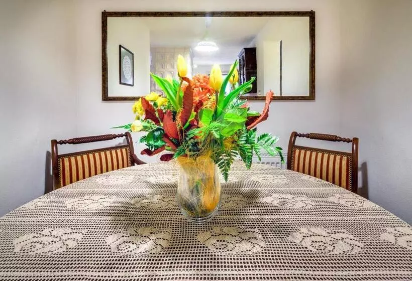 Aamiaismajoitus (B&B) Siedem życzeń