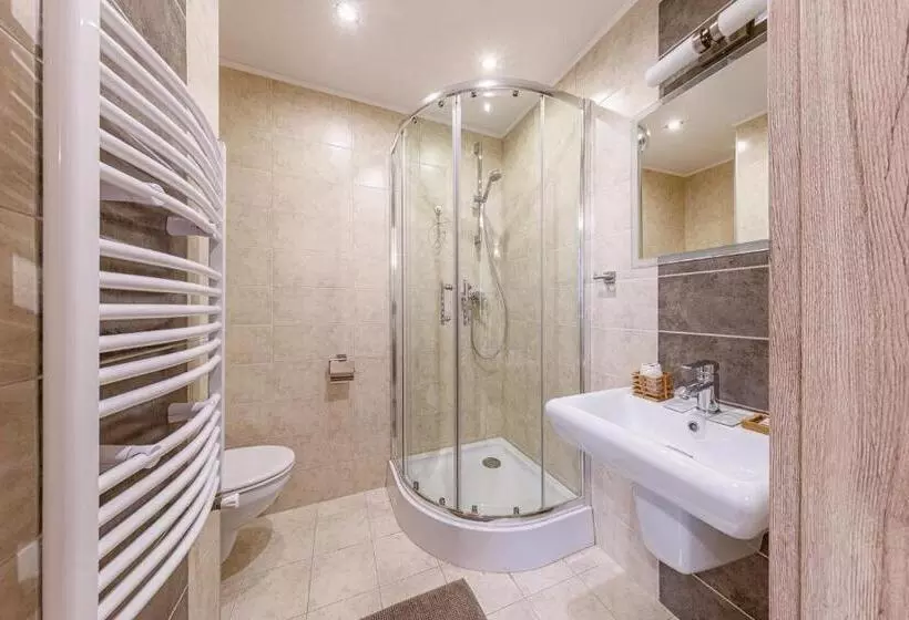 Aamiaismajoitus (B&B) Siedem życzeń