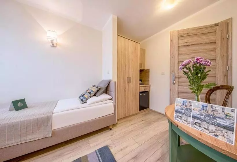 Aamiaismajoitus (B&B) Siedem życzeń