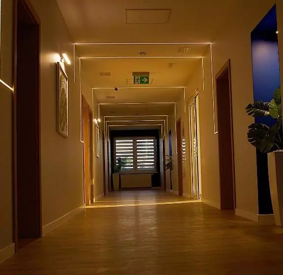 Aamiaismajoitus (B&B) Szafir