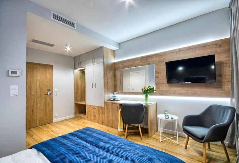 تختخواب و صبحانه Szafir