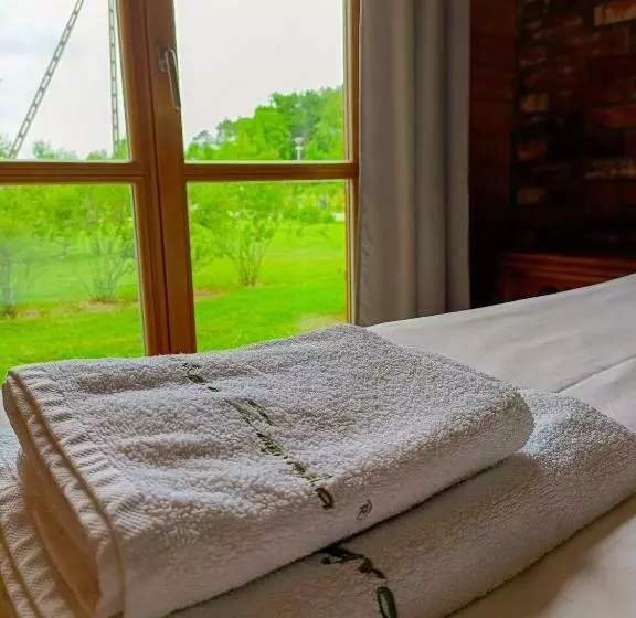 Aamiaismajoitus (B&B) Ułańska Zagroda