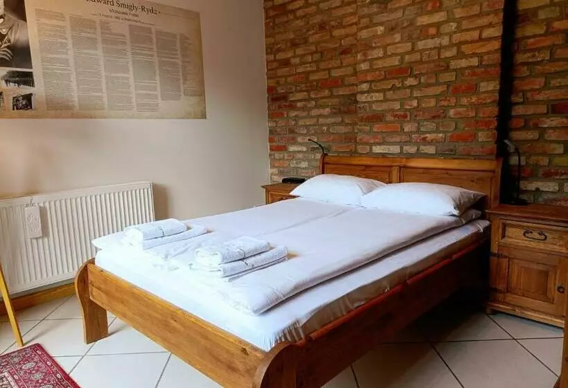 Aamiaismajoitus (B&B) Ułańska Zagroda