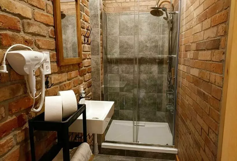Aamiaismajoitus (B&B) Ułańska Zagroda