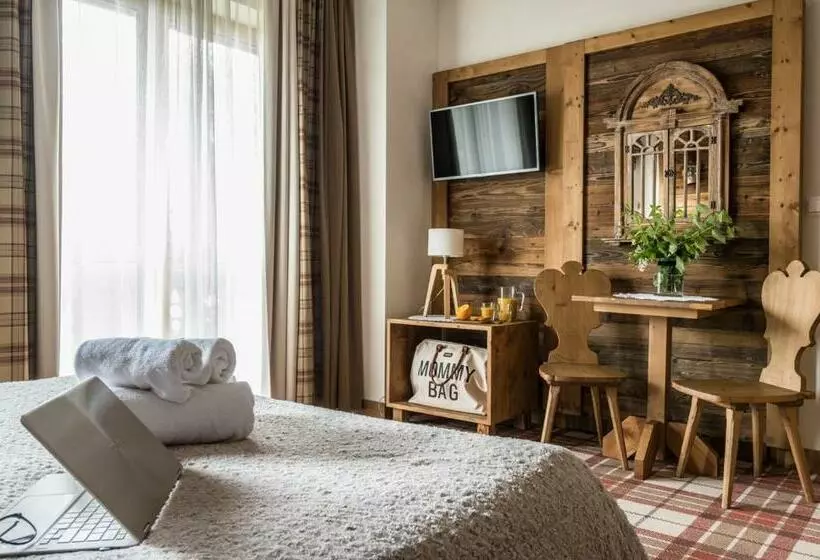 Aamiaismajoitus (B&B) Villa Adamo&spa