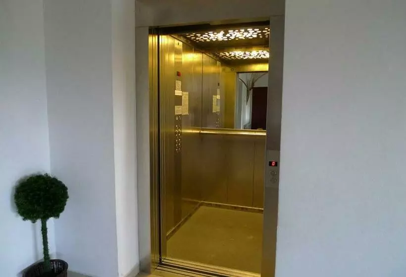 Aamiaismajoitus (B&B) Villa Medica