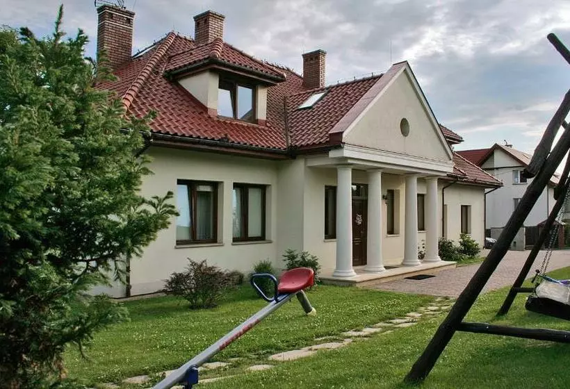 تختخواب و صبحانه Villa Sofia
