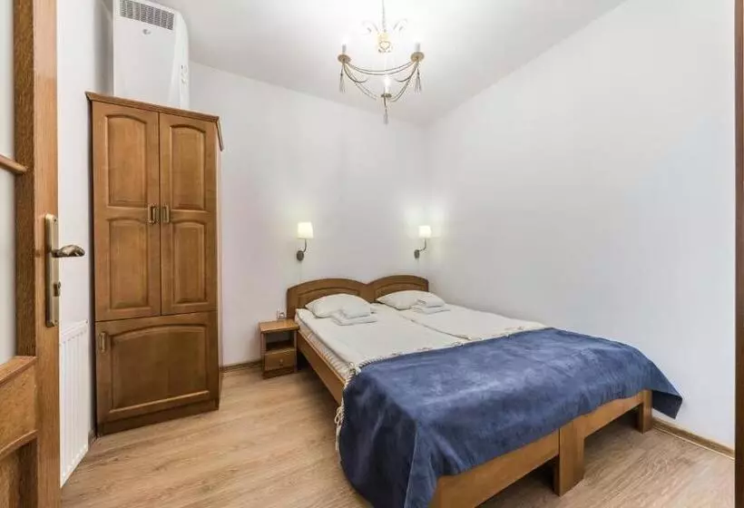 Aamiaismajoitus (B&B) Willa Bursztynowa