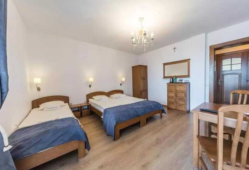 Aamiaismajoitus (B&B) Willa Bursztynowa