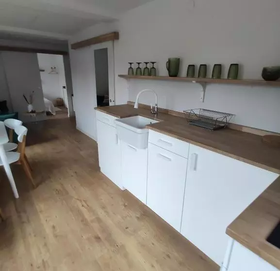 Aamiaismajoitus (B&B) Willa Bursztynowa