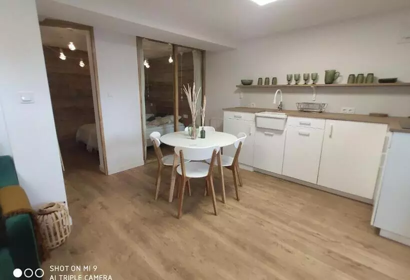 Aamiaismajoitus (B&B) Willa Bursztynowa