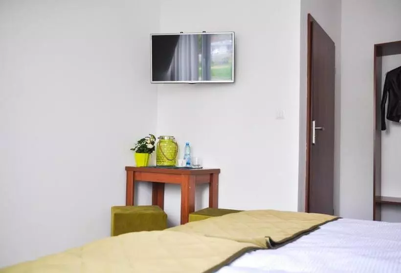 ベッドアンドブレックファースト Zajazd Dabie