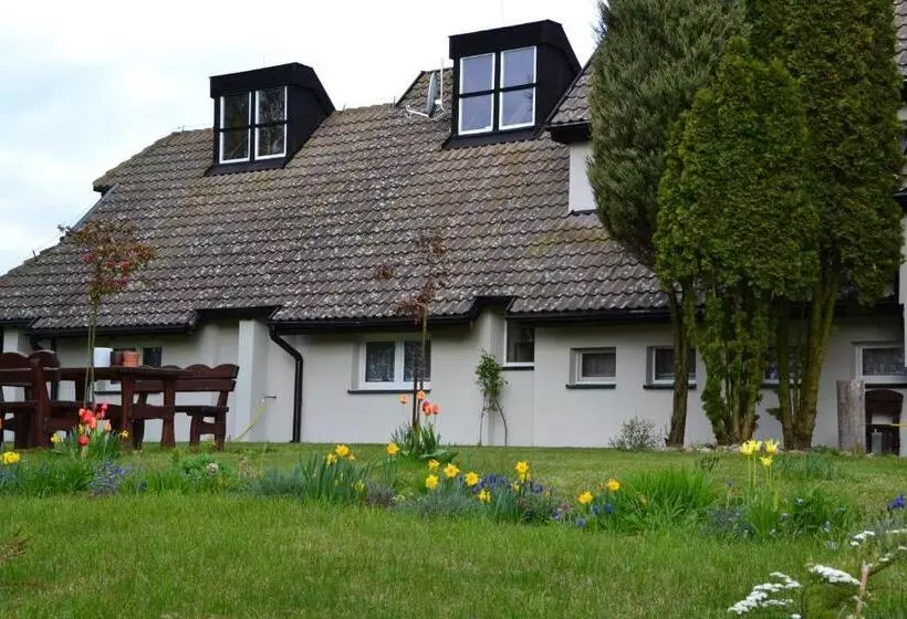 Hotelli Agroturystyka Za Lasem