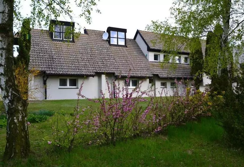 Hotelli Agroturystyka Za Lasem