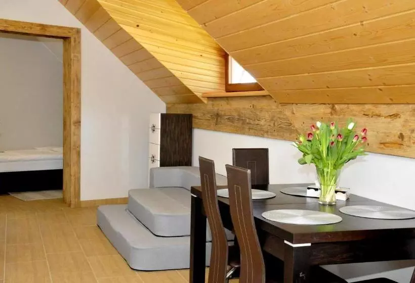 Hotelli Lipowe Wzgórze Limanowa