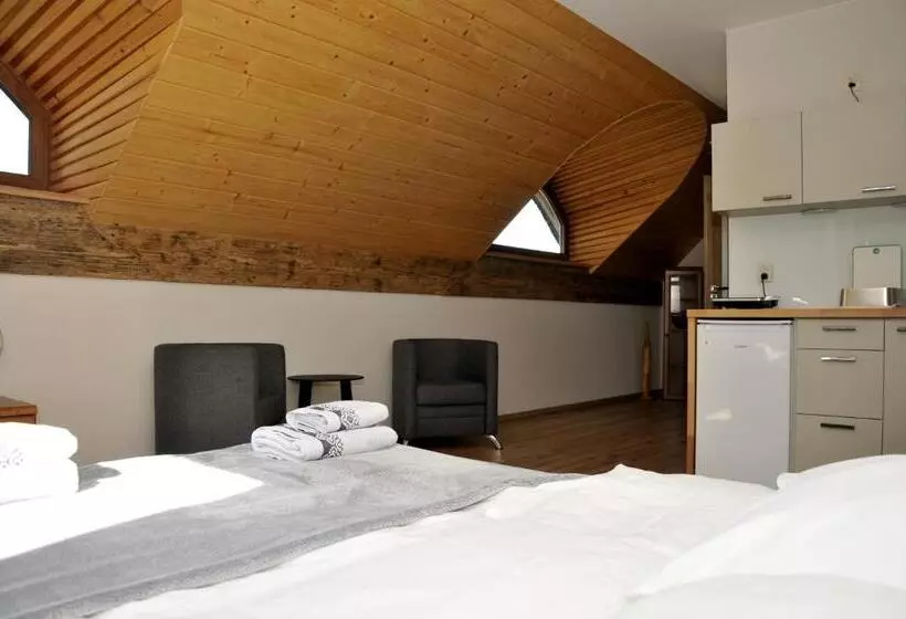 Hotelli Lipowe Wzgórze Limanowa