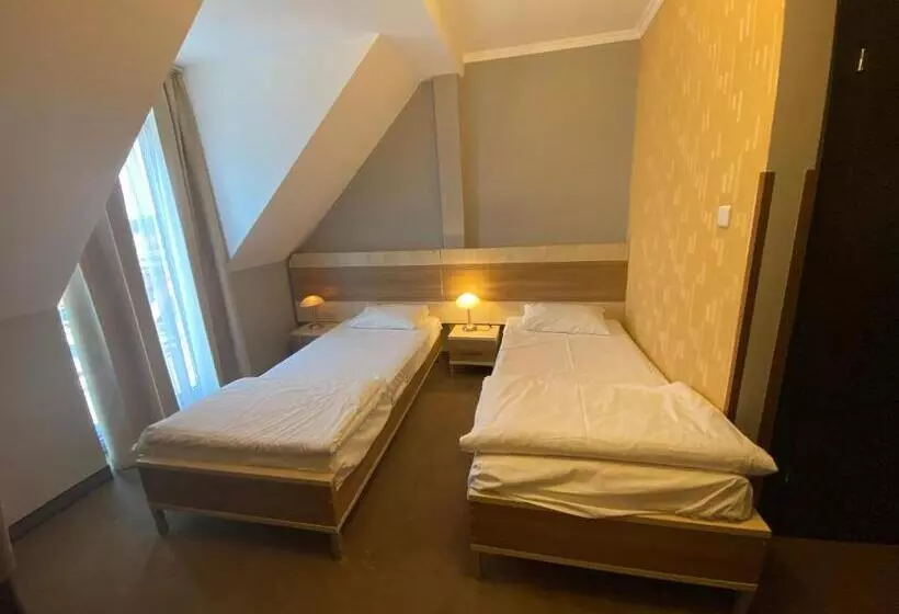 ホテル Pokoje Gościnne Tęczowa