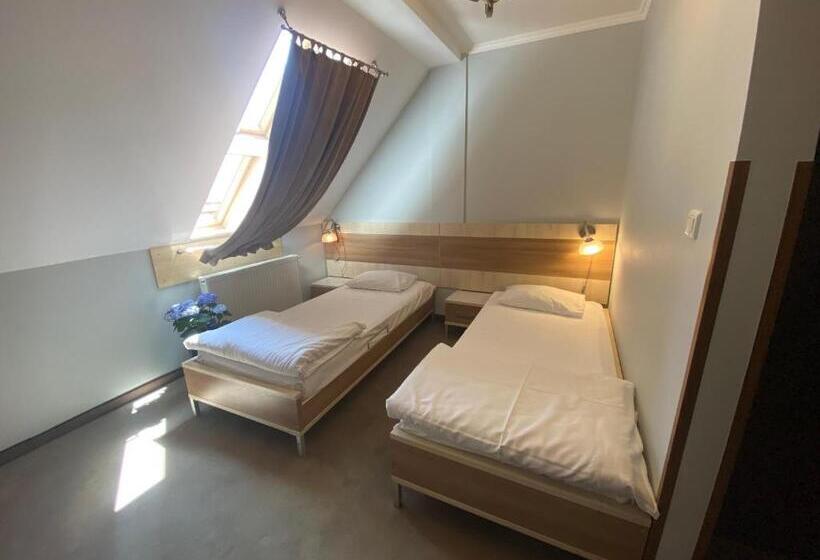 בית מלון כפרי Pokoje Gościnne Tęczowa