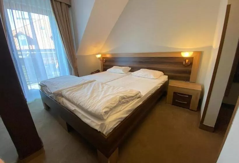 ホテル Pokoje Gościnne Tęczowa