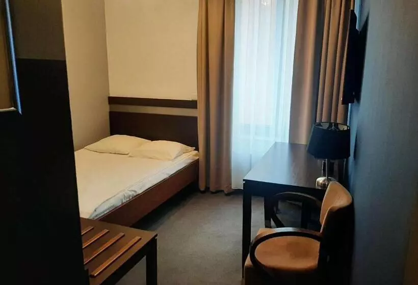 ホテル Pokoje Gościnne Tęczowa