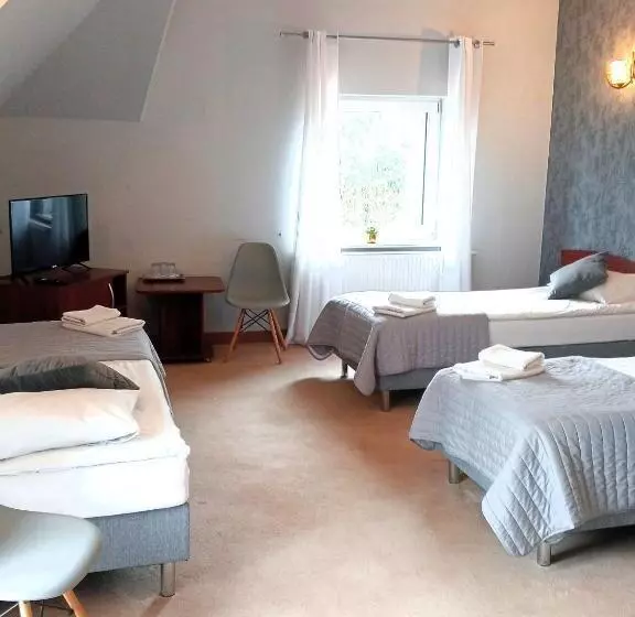 ホテル Sosnowe Zacisze Barszczewo