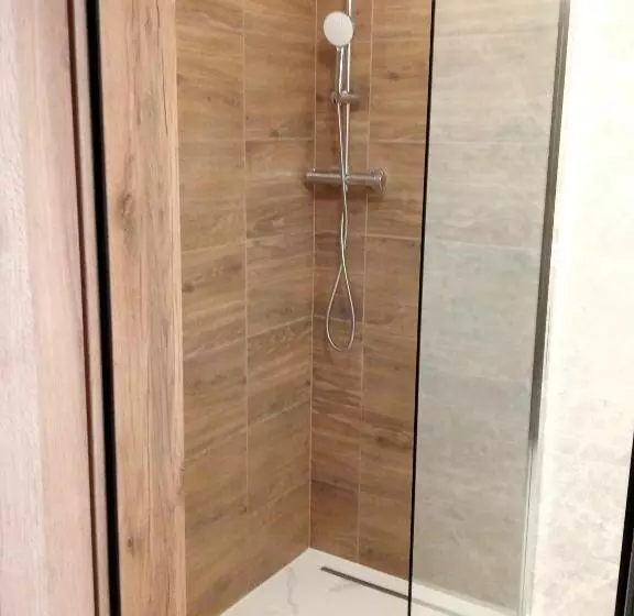 ホテル Sosnowe Zacisze Barszczewo