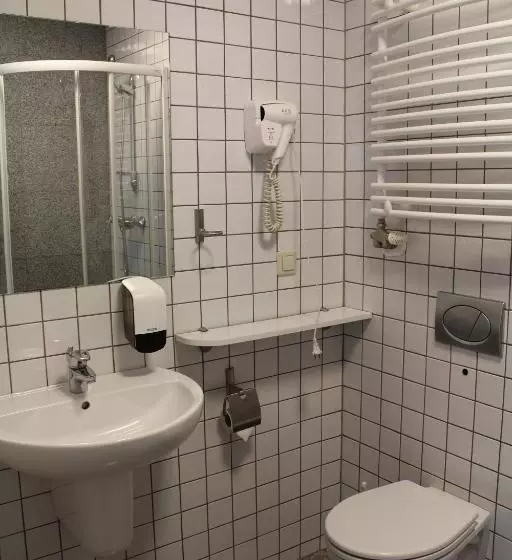 ホテル Uroczysko Porszewice   Ośrodek Konferencyjno Rekolekcyjny Archidiecezji łódzkiej