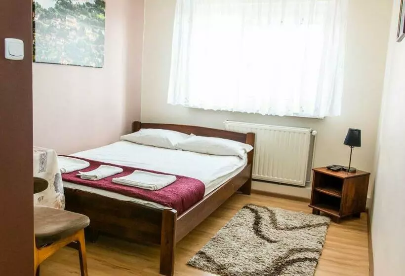 ホテル Zamkowa Noclegi Restauracja