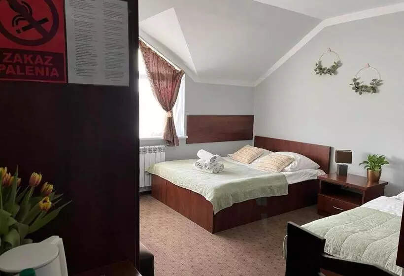 Motelli Pokoje Bakos Radocza