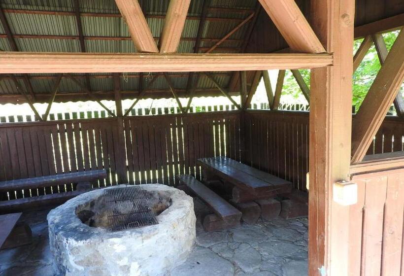 ペンション Dom Wypoczynkowy Pod Polanką