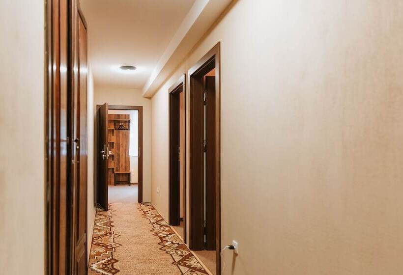 膳宿费 Kamieniczka Palladium