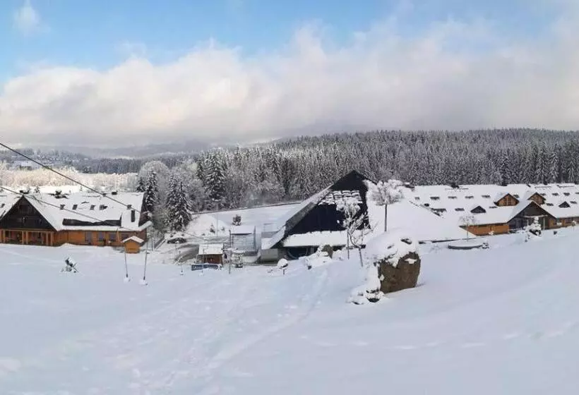 リゾートホテル Kompleks Zagroń Istebna