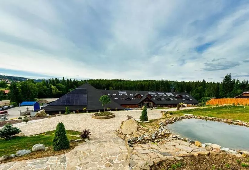 リゾートホテル Kompleks Zagroń Istebna