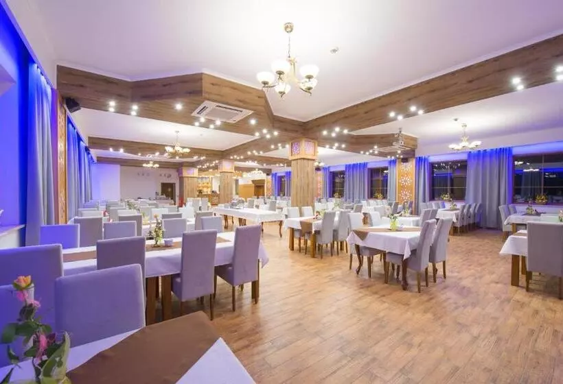 リゾートホテル Kompleks Zagroń Istebna