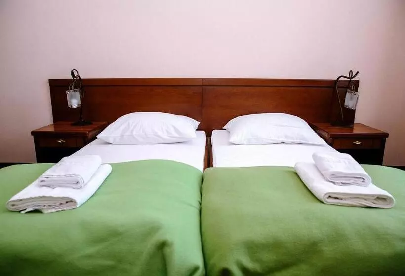 Lomakeskus Pałac Koronny Noclegi & Wypoczynek