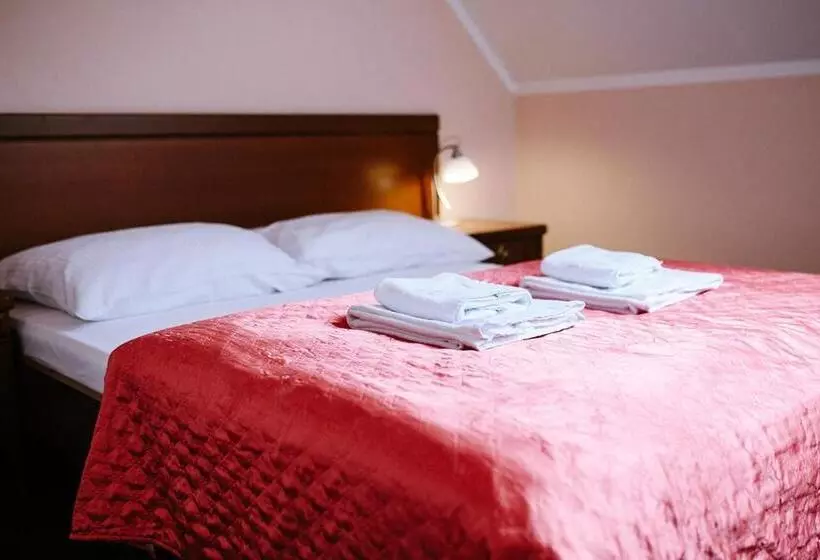 Lomakeskus Pałac Koronny Noclegi & Wypoczynek