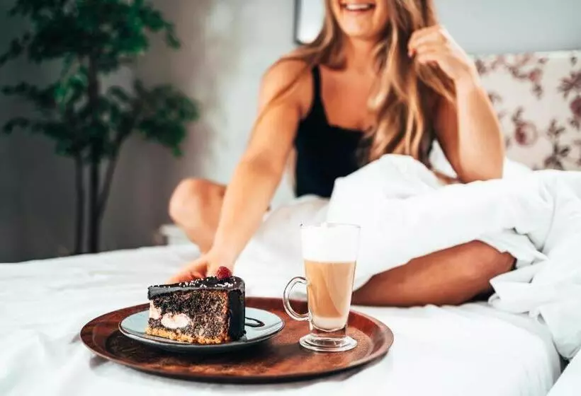 ホテル Restauracja Balton