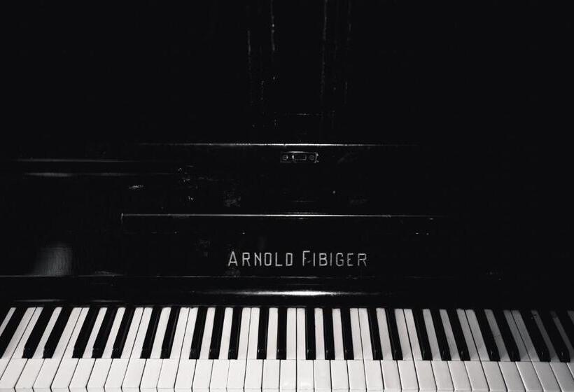 酒店 Restauracja Balton