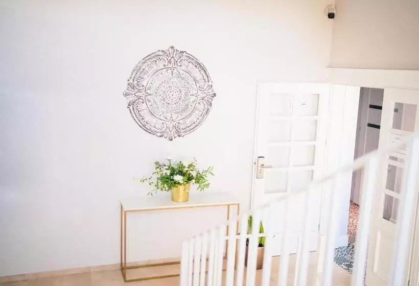 ホテル Restauracja Balton